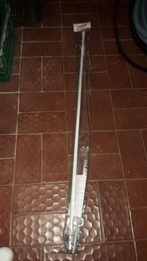 Antena para VHF, de fibra marca Tram, ajustable