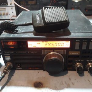 Equipo Yaesu FT-80C, HF banda corrida con detalle a reparar